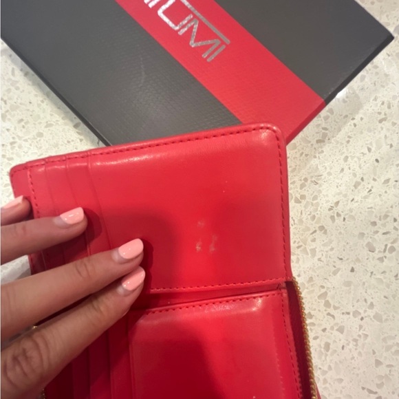 Red Orange Tumi wallet - Picture 4 of 7